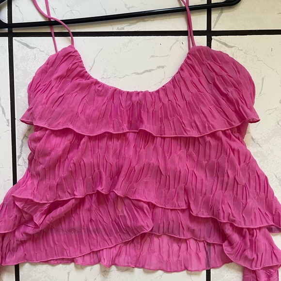 Zara NWT pink ruffle crop top - Picture 3 of 5